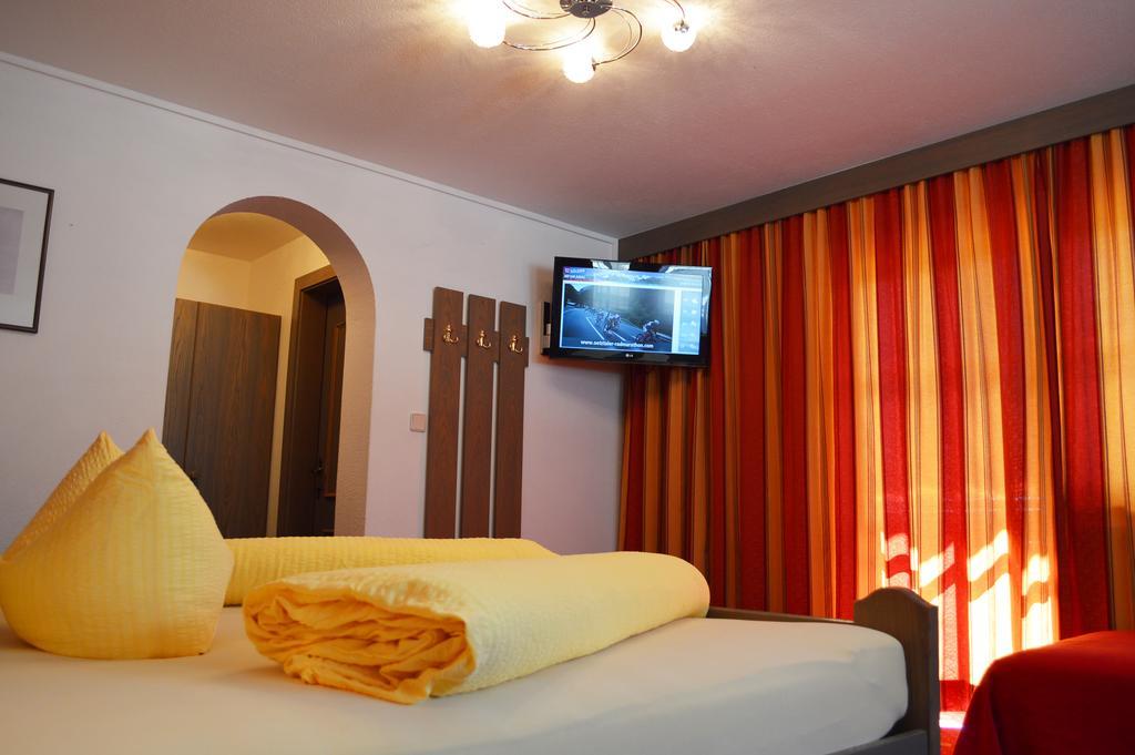 Pension Zur Alten Muehle เซิลเดน ภายนอก รูปภาพ